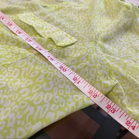 Banana Republic neon yellow animal print sheer button down shirt - Picture 12 of 14